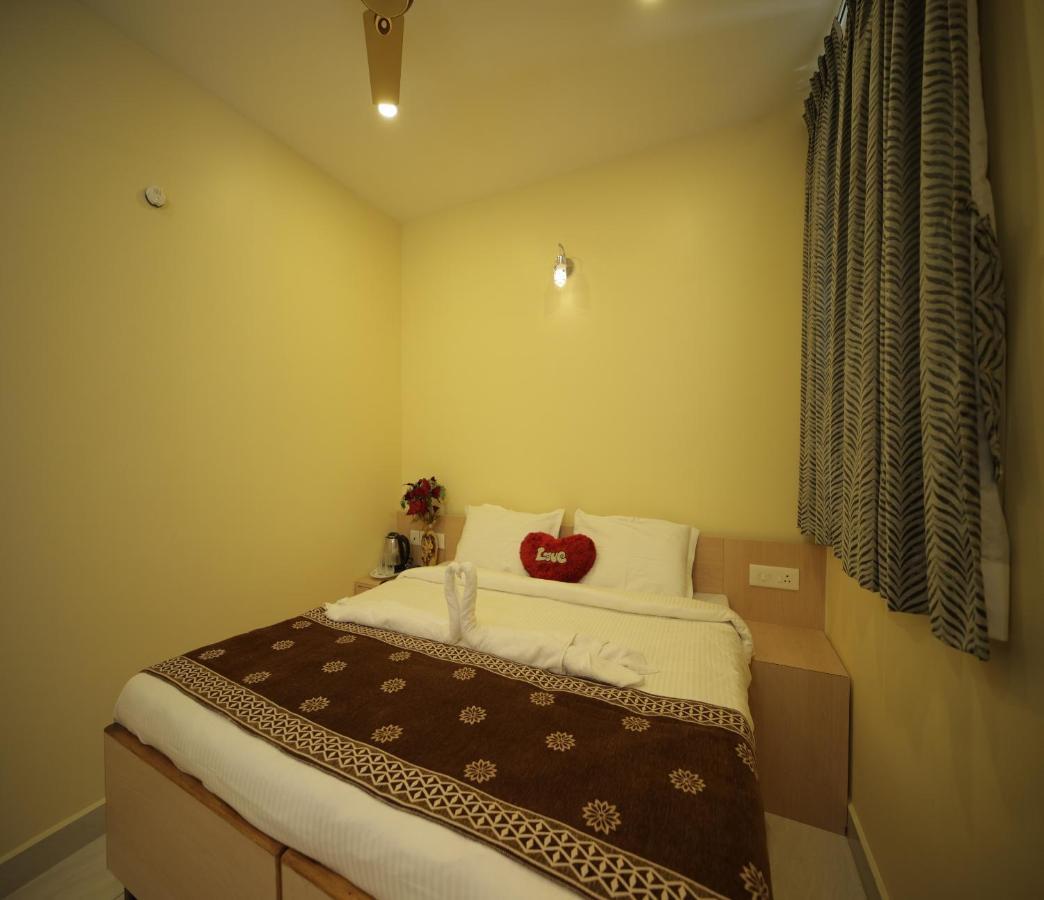 Nadanam Inn Puducherry Exterior foto