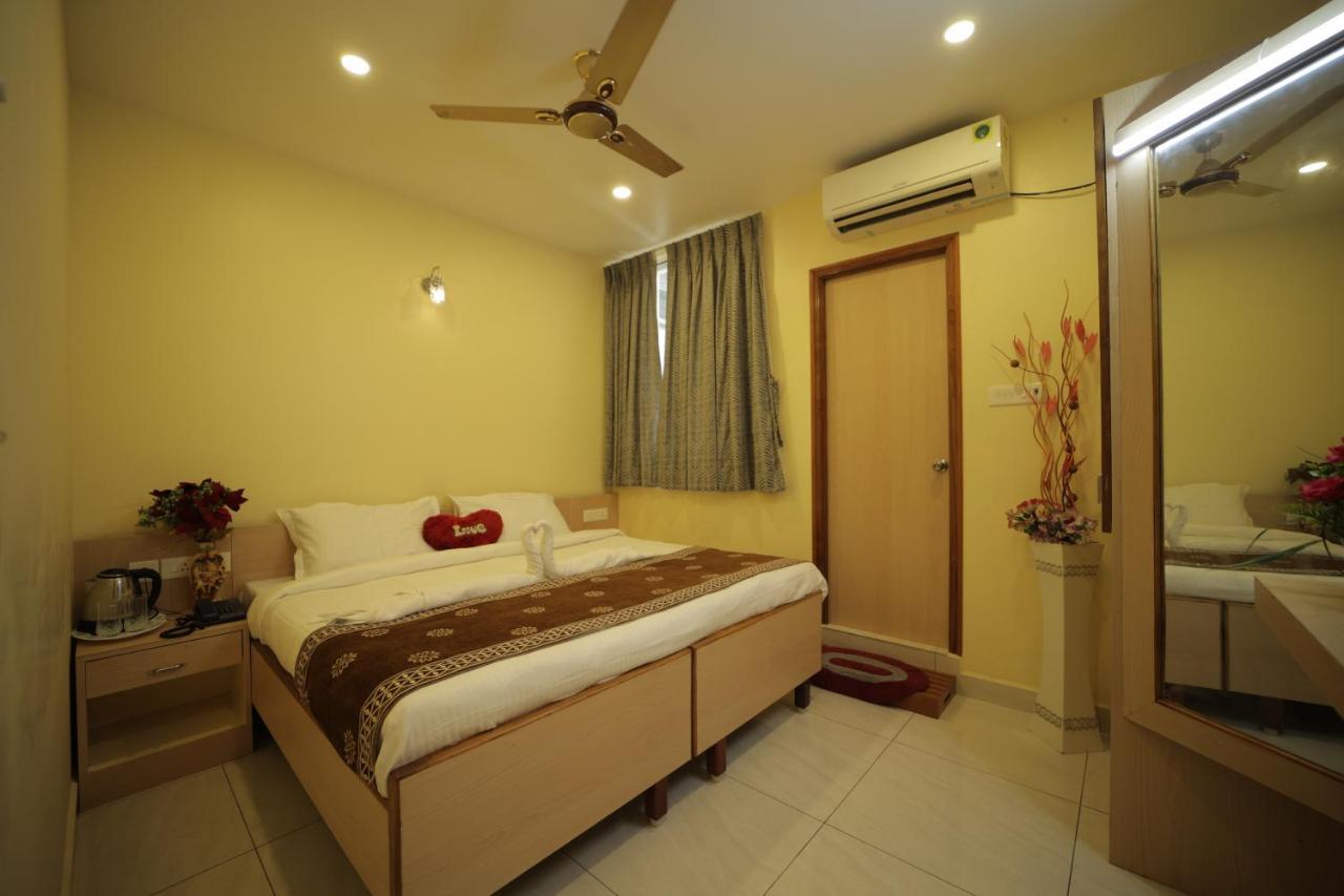 Nadanam Inn Puducherry Exterior foto