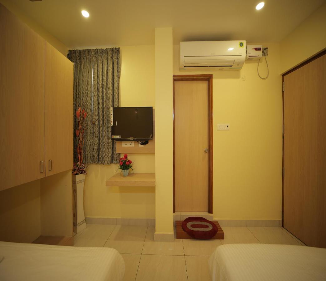 Nadanam Inn Puducherry Exterior foto