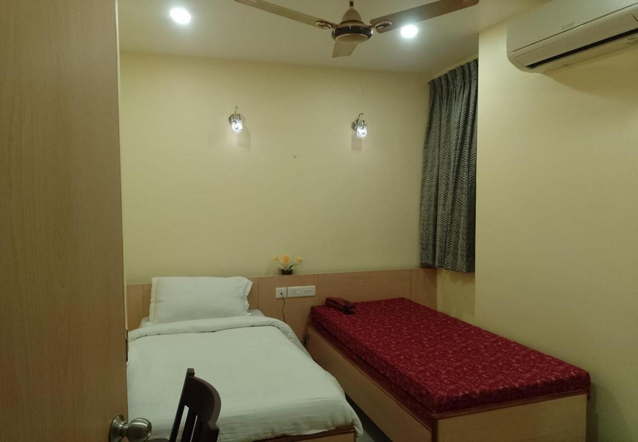 Nadanam Inn Puducherry Exterior foto